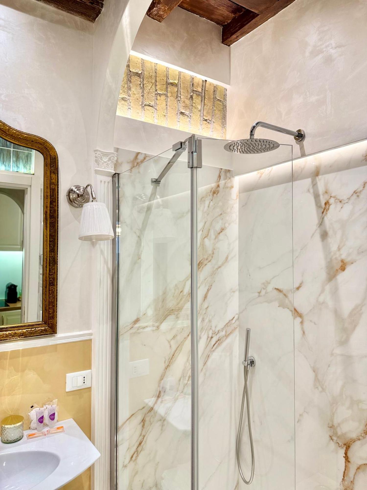 Frattina Elegance Suite โรม ภายนอก รูปภาพ